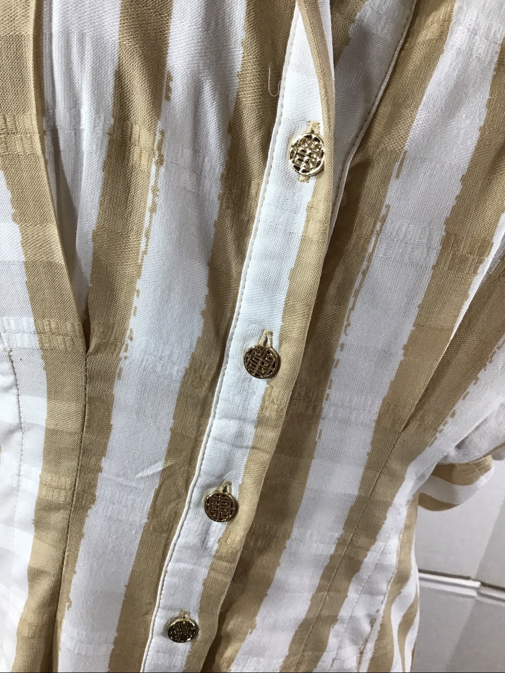 Emily McCarthy Georgia Striped Button-Front Shirt Dress in sand stripe S - Picture 5 of 12